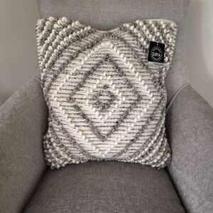 Surya Wool Boho Throw Pillow Cover 18 X 18 NWT
